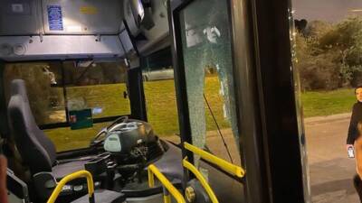 В Иерусалиме обстрелян рейсовый автобус, идет розыск злоумышленника - vesty.co.il - Израиль - Палестина - Иерусалим - Восточный Иерусалим