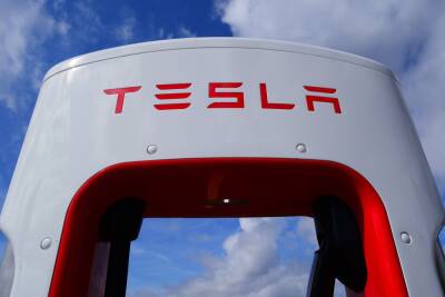 Илон Маск - Tesla получила иск за… «расовую сегрегацию» - itc.ua - Украина - шт. Калифорния