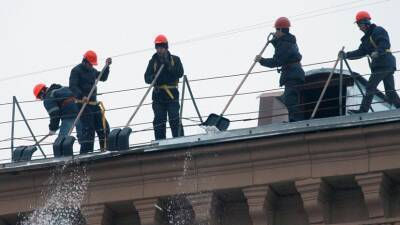 Юрист Толмачёв дал советы на случай получения ущерба при уборке крыш - russian.rt.com - Москва