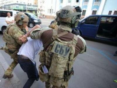 СБУ: Российские спецслужбы завербовали троих украинцев для совершения провокаций - rosbalt.ru - Россия - Украина - Киев - Киевская обл.