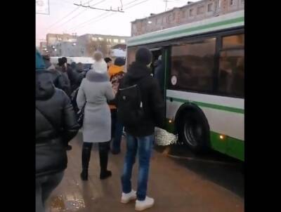 «Что вы устроили?»: жителей Калуги шокировали сбои в работе транспорта - 7info.ru - Калуга