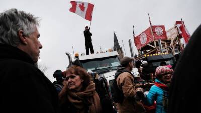 Суд канадского Онтарио вынес запрет на блокаду границы США и Канады - russian.rt.com - США - Canada - провинция Онтарио