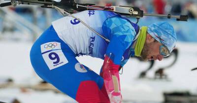 Максим Цветков - Йоханнес Бе - Биатлонист Цветков вновь остановился в шаге от медали на Олимпиаде - ren.tv - Норвегия - Россия - Пекин