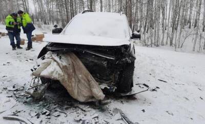 На трассе Курган – Тюмень в жестком ДТП два человека погибли, еще четверо пострадали - news.megatyumen.ru - Тюмень - Тюменская обл. - Курган