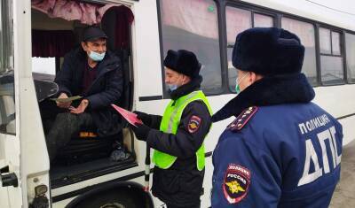 В Голышманово Тюменской области водитель попытался сбежать от инспекторов ГИБДД - nashgorod.ru - Тюмень - Тюменская обл.