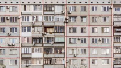 Собственникам жилья напомнили о разрешениях для перепланировки балконов - mir24.tv