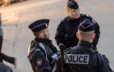 Жеральд Дарманен - В Париже на вокзале полицейские застрелили мужчину с ножом - korrespondent.net - Украина - Франция - Париж