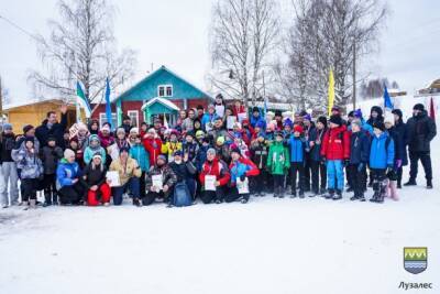 Более 100 участников вышли на старт республиканских лыжных гонок на призы компании «Лузалес» - bnkomi.ru - респ. Коми - Пекин - Сыктывкар - район Прилузский - район Корткеросский