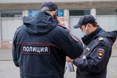 В Астрахани на рынке Большие Исады снесли 12 незаконных конструкций - volg.mk.ru - Волгоград - Астрахань - Астраханская обл. - Волгоградская обл.