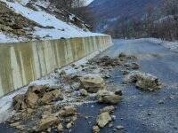 На Закарпатье камнями с гор завалило трассу государственного значения - vlasti.net - Ивано-Франковск - Закарпатская обл.