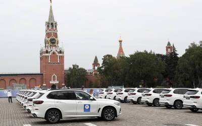 Елен Исинбаев - Мне б такую: какие машины дарят нашим олимпийцам - zr.ru - Россия - Италия - Пекин