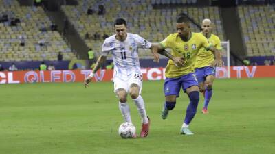 Кристиан Ромеро - Мартинес Эмилиано - ФИФА: Отборочный матч Бразилии и Аргентины к ЧМ-2022 в Катаре будет переигран - mir24.tv - Англия - Бразилия - Аргентина - Катар