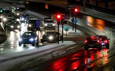 ГАИ призывает автолюбителей выбирать сдержанный стиль вождения в гололед - grodnonews.by - Белоруссия