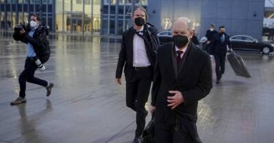 Владимир Путин - Олаф Шольц - Канцлер Германии не стал делать ПЦР-тест у российских медиков перед встречей с Путиным - rus.delfi.lv - Москва - Россия - США - Украина - Германия - Франция - Латвия