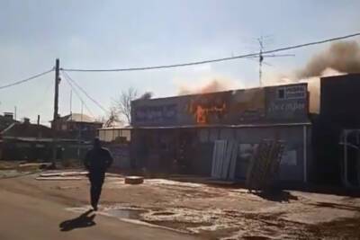 В Тихорецке произошёл пожар в магазине дверей - kuban.mk.ru