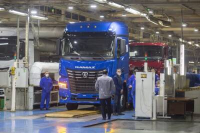 КАМАЗ в январе 2022 года увеличил производство на 85% - autostat.ru - Камаз