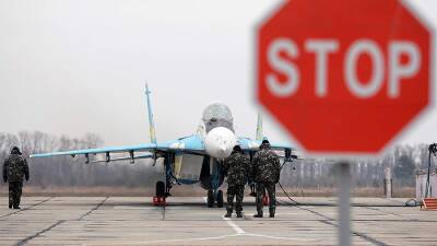 Дэвид Экс - Украинские летчики начали массово увольняться из Военно-воздушных сил - iz.ru - США - Украина - Киев - Израиль - Канада