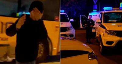 Подростки избили двух женщин на остановке в Екатеринбурге - ren.tv - Екатеринбург