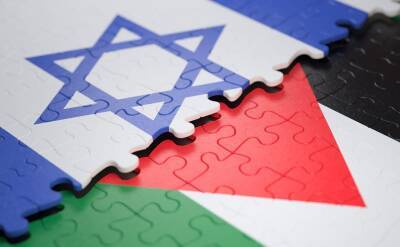 Немецкий медиа-гигант DW уволил еще двух палестинских сотрудников за антисемитизм и мира - cursorinfo.co.il - Израиль - Германия