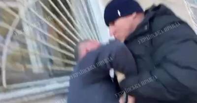 Мужчинам, напавшим на журналистов "Украинской правды", вручили подозрение - kp.ua - Украина - Днепр