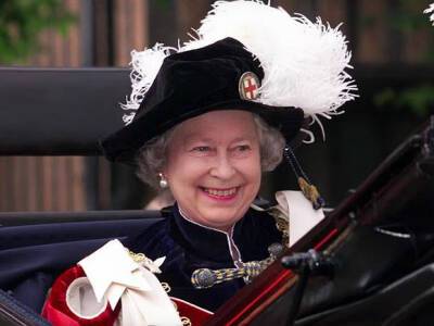 Елизавета II - принц Чарльз - принц Эндрю - Вирджиния - «Как видите, я не могу двигаться»: Королева Великобритании Елизавета II пожаловалась на здоровье - rosbalt.ru - Англия - Манхэттен