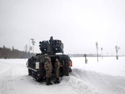 Бен Уоллес - Великобритания удвоит количество военнослужащих в Эстонии. Войска и техника начнут перебрасываться уже сегодня - unn.com.ua - Россия - Украина - Киев - Англия - Эстония - Польша - Кипр - Брюссель - Великобритания