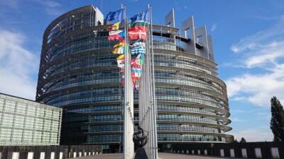 Парламент ЕС одобрил кредитный пакет для Украины в размере 1,2 млрд долларов - enovosty.com - Россия - Украина