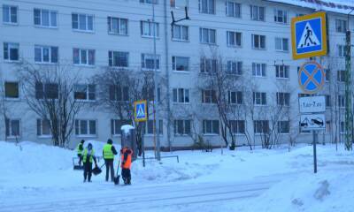 Должники убирают снег в Петрозаводске - gubdaily.ru - Петрозаводск - республика Карелия