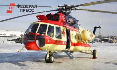 Малыша с тяжелым течением COVID-19 экстренно доставили в Омск на вертолете - fedpress.ru - Ноябрьск - Омск