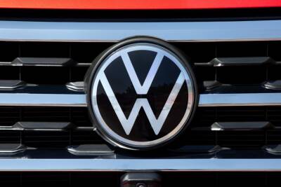 Герберт Дисс - VW и Huawei ведут переговоры по системе атомного вождения - autonews.ua - Китай - Украина - Германия