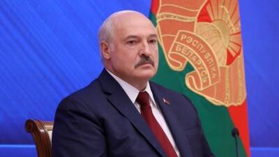 Александр Лукашенко - Лукашенко пригрозил быть «вечным президентом» из-за атак Запада - 5-tv.ru - Россия - Белоруссия