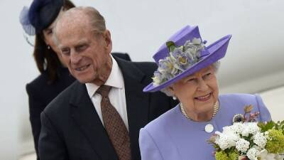 Елизавета II - королева Елизавета - принц Филипп - Покойного принца Филиппа ждут повторные похороны - rusjev.net - Англия