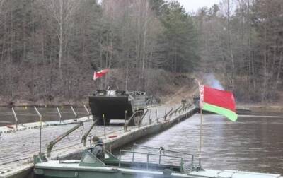 В Беларуси исчез недавно построенный понтонный мост - СМИ - korrespondent.net - Украина - Белоруссия