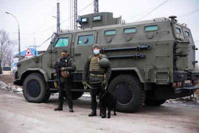 Анастасий Маркин - Военные и Нацполиция взяли под усиленную охрану Киевскую ГЭС - rupor.info - Украина - Киев