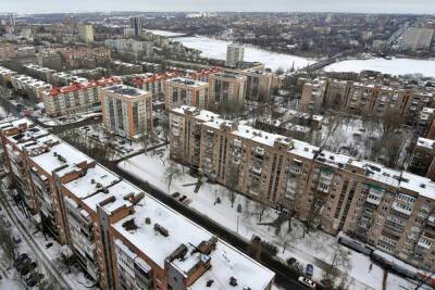 Жители Донецка вышли гулять с собаками под вой сирен - mk.ru - Россия - Украина - ДНР - Донецк - ЛНР - Донбасс