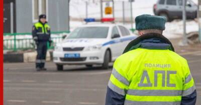 Сотрудники ГИБДД в Петербурге напали на 24-летнюю девушку - profile.ru - Россия - Ленинградская обл. - Санкт-Петербург - Санкт-Петербург