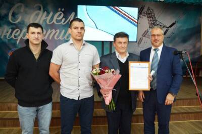 Николай Шульгинов - Вековые династии сахалинских энергетиков получили награды - sakhalin.info - Россия - Монголия