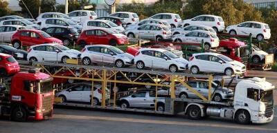 Китай в 2021 году впервые экспортировал свыше 2 млн автомобилей - trend.az - Китай