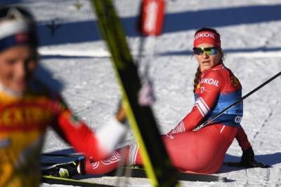 Наталья Непряева - Тереза Йохауг - Фрида Карлссон - Харви объяснил, почему тверская лыжница Непряева не возьмет медаль в скиатлоне - tver.mk.ru