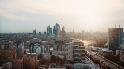 Владимир Ефимов - Прибыль организаций Москвы с положительным финрезультатом выросла на 67% в 2021 году - russian.rt.com - Москва