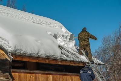Прокуратура требует наказать виновных в падении снега на ребенка в Челнах - kazan.mk.ru - Набережные Челны