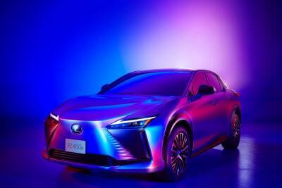 Появились новые тизер-фото прототипа электрокроссовера Lexus RZ 450e — премьера состоится весной - itc.ua - Украина