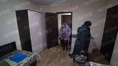 Прибывших в Курск беженцев из Донбасса разместили в лагерях и гостиницах - iz.ru - Россия - Луганская обл. - Израиль - Нижегородская обл. - ДНР - Воронежская обл. - Ростовская обл. - ЛНР - Курская обл. - Волгоградская обл. - Курск - Донецкая обл.