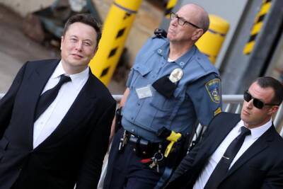 Илон Маск - Комиссия по ценным бумагам отреагировала на обвинения со стороны Tesla и Илона Маска - fainaidea.com - США - Нью-Йорк