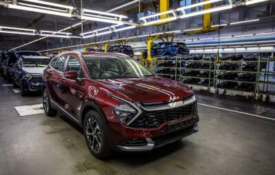 Kia Sportage - В России начали собирать совершенно новую Kia Sportage пятого поколения - abnews.ru - Россия - Калининград