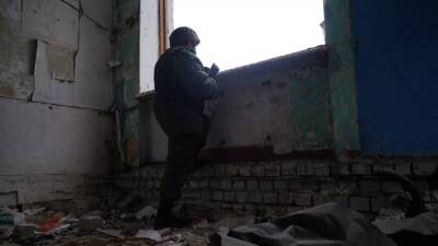 Директор рассказала о последствиях обстрела украинскими военными школы в Донецке - russian.rt.com - ДНР - Донецк - район Петровский, Донецк - населенный пункт Петровское