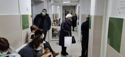 Ямальцы пожаловались на очереди в поликлиниках - nakanune.ru