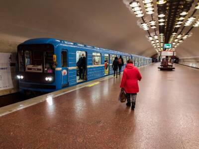 Метро в Новосибирске перейдёт на режим выходного дня 23 февраля - sib.fm - Россия - Новосибирск - Новосибирская обл.