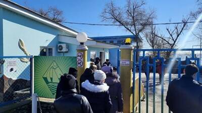 ВЦИОМ отрапортовал, что россияне поддерживают решение выплачивать беженцам по ₽10 тысяч - znak.com - Россия - Украина - ДНР - Ростов-На-Дону - Ростовская обл. - ЛНР - Донбасс