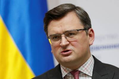 Жозеп Боррель - Дмитрий Кулеба - Кулеба: ЕС развернет на Украине консультативно-тренировочную миссию - aif.ru - Украина - Брюссель